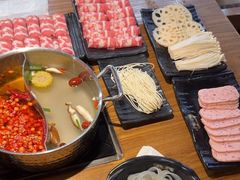 -呷哺呷哺(万达新世界店)