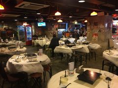 大堂-鲜入围煮花胶鸡海鲜火锅