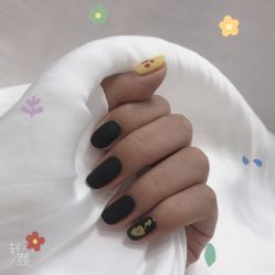 -悦色美甲美睫·精品