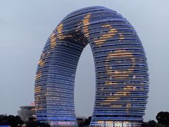 -湖州太湖旅游度假区-月亮广场