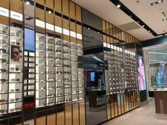 -LensCrafters亮视点(东方新天地店)