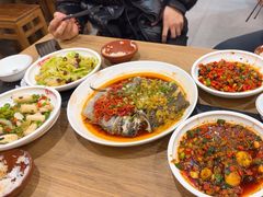 -建辉湖南土菜馆(南大街店)