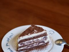 -Be Lived Cafe比例咖啡(摩天轮店)