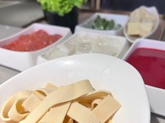 -海底捞大排档火锅(悦荟广场店)