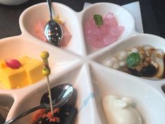 甜品总汇-赠李白·如诗的川味(余杭万达广场店)