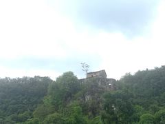 -高荡千年布依古寨旅游景区