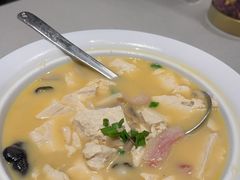-悦融琥珀·京鲁菜·海味珍品(西单店)