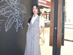 -星巴克(武汉江夏中百广场店)