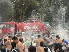 -欢乐水魔方水世界