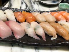 -家贺屋刺身寿司专门店