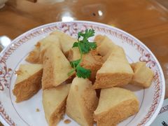普宁特色炸豆干-正宗普宁豆干坊·洪记砂锅粥(红领巾路店)