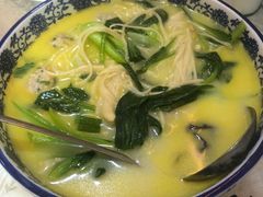 -眷江南之小蓝鲸(王府大街店)