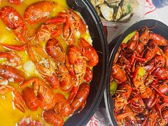 -扒虾小妹儿麻辣海鲜(宏图街店)