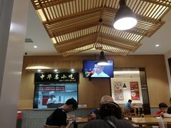大堂-南城香·饭香串香馄饨香(赵公口店)