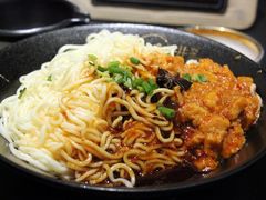 老上海辣肉凉面-贡梅老面馆·蟹粉面·无锡特色小吃(南长街主推店)