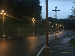 -峨眉山报国寺