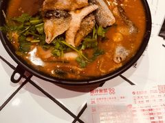 咔吱鱼皮-肥汁米蘭香港米线(长宁来福士店)