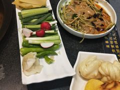 -老关东铁锅炖(上游街店)