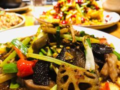 椒香炒牛肚牛舌-十三式重庆江湖菜(金茂览秀城店)