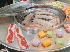 -哈哈碳都·牛肋条无限自助烤肉(宝龙店)