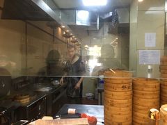 -新龍袍蟹黄汤包(南京东路店)