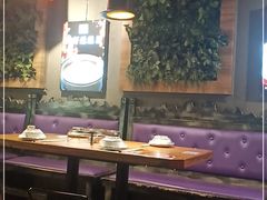 大堂-俭寨大盘鸡·缸子肉·小公鸡·新疆菜(云通店)