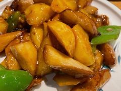 地三鲜-四姐妹东北饺子(沙尾路店)
