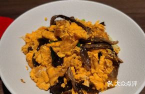 Lion's Mane Mushroom and Egg Stir-fry