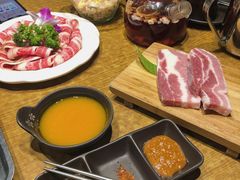 -香猪坊韩国烤肉专属门店(魏公村店)