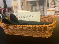 -mordew加州日记西餐&小酒馆(新天地店)