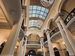 -Salon de Ville浦江汇(上海外滩华尔道夫酒店店)