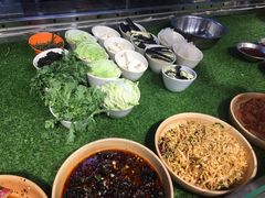 -满兴咱妈烀饼铁锅炖(兰州北街店)