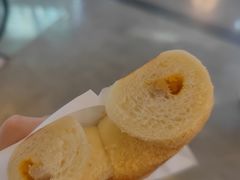 咸蛋黄贝果-木子木水日式烫面包(世界城光谷店)