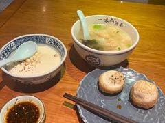 -鑫震源·苏式大虾生煎(山塘街店)