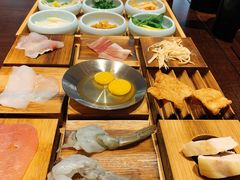 -银米·云南传统过桥米线(双廊黑金冠店)