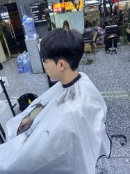 -藤野造型专业烫染接发