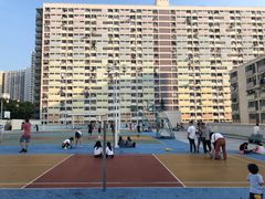 -彩虹村