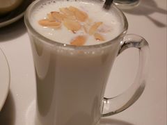 杏仁牛奶蛋白茶-新旺茶餐厅·早餐·夜宵(仙霞店)