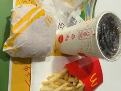 -麦当劳(杭州国际服装城店)