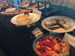 -澳门旅游塔360°旋转餐厅(南湾湖广场店)