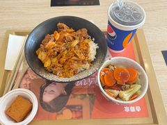 -吉野家(秀谷店)