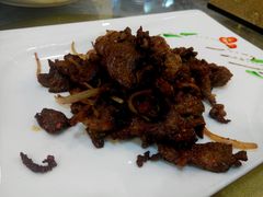 -马尔龙新疆饭店·清真(瑞景店)