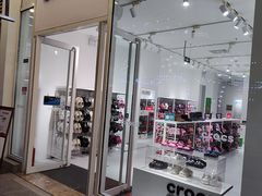 -CROCS卡洛驰(首创奥特莱斯店)