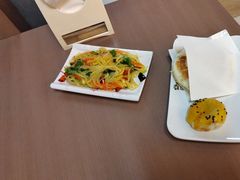 -灵芝妹子海鲜米线(瓦房店新玛特店)