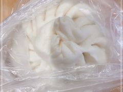 -白玉兰食品甜凤店(合生汇店)
