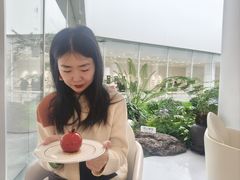 -罗红摄影艺术馆