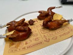 烤乳鸽-鹊华居·地道鲁菜·海鲜·融合味(大明湖店)