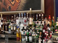 -龙虾酒吧扒房(宁波香格里拉店)