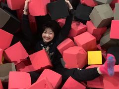 -嘿哟动霸CHUA·新潮玩运动娱乐中心·蹦床滑冰团建乐园