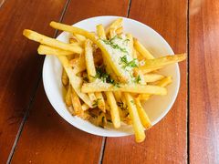 -植物园哈利亚餐厅